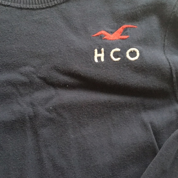 Hollister Crewneck - Picture 3 of 4